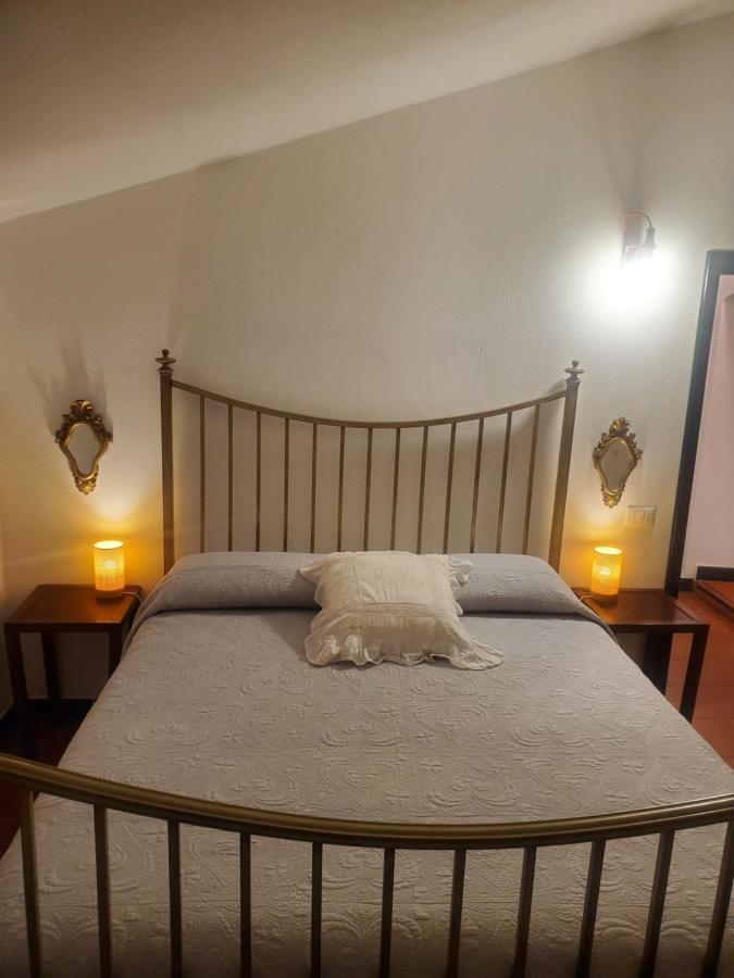 B&B Tre Ponti Castiglione Chiavarese ภายนอก รูปภาพ